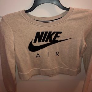 Cropped nike air hoodie